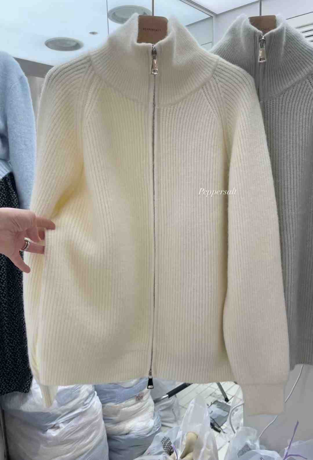 PEPPER 페페韓國直郵㊣女士新款時尚熱賣休閑毛衣拉鏈高領PEPPER-SEOUL毛衣