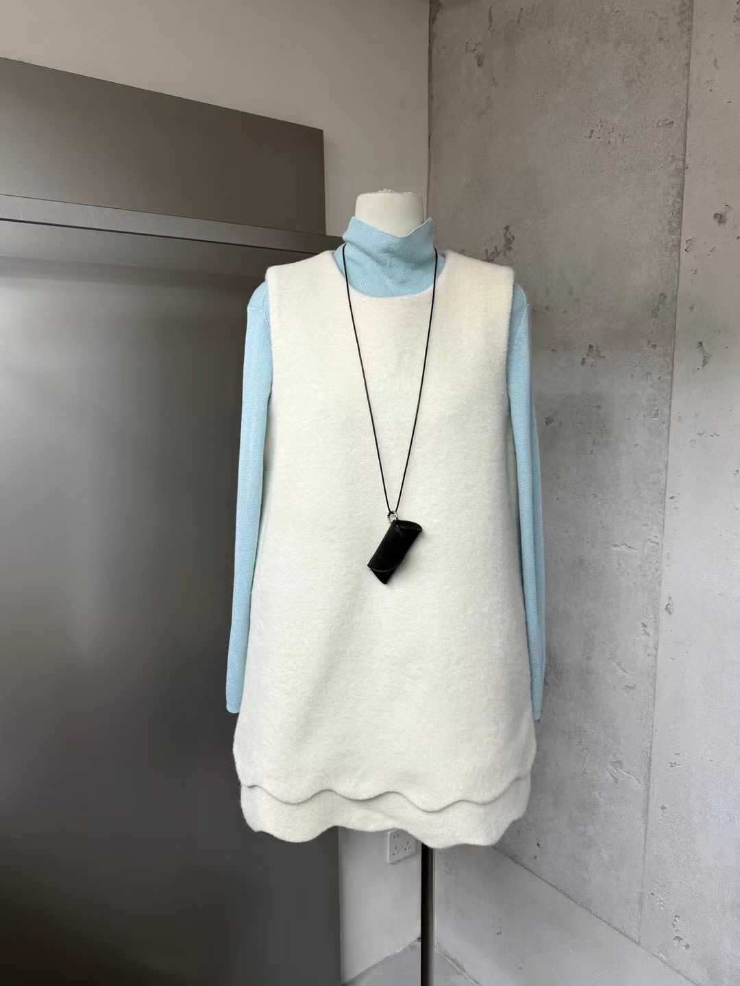 ANGE韓國代購㊣女裝新品25秋冬推薦時尚熱賣連衣裙不含內搭ANGE連衣裙