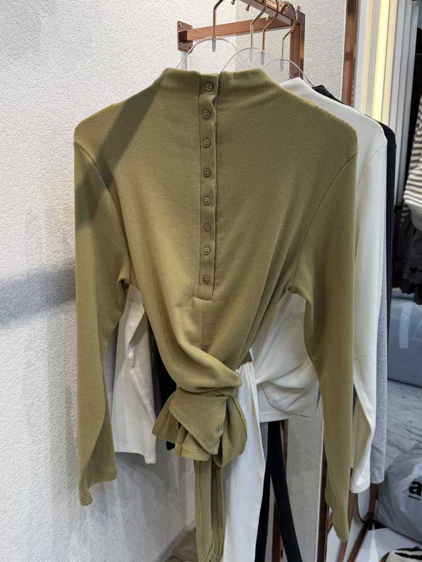 SYMBOL東大門㊣直郵女裝新品熱賣25秋冬真品時尚長袖T恤紐扣SYMBOL長袖T恤