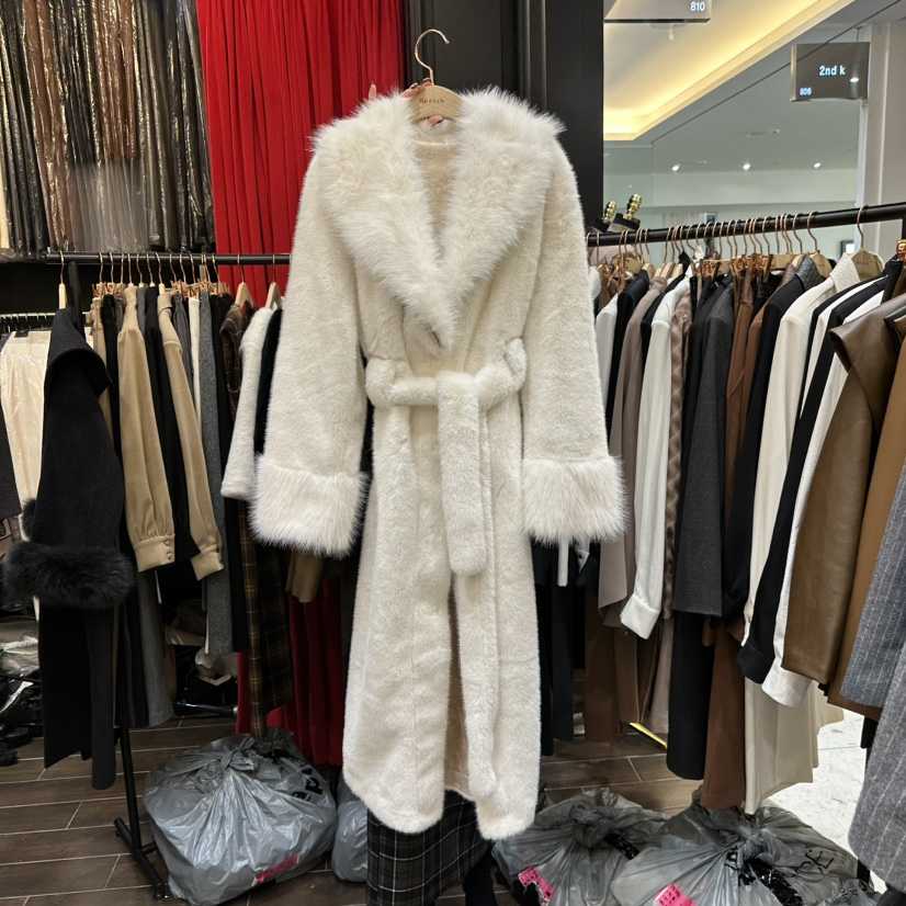 HERISH-HAUTE東大門㊣實拍女裝新款人氣中長款大衣含腰帶毛皮HERISH-HAUTE中長款大衣