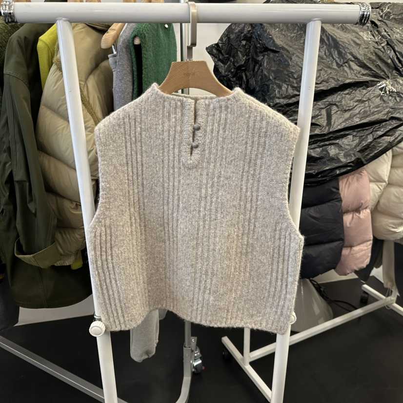 EGG東大門㊣直郵女裝新品25秋冬推薦時尚人氣真品熱賣吊帶背心EGG-訂貨周期長吊帶/背心