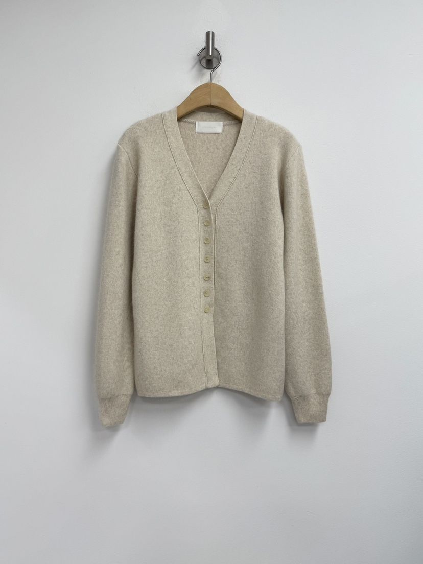 YIKHO STYLE東大門㊣直郵女士新品熱賣25秋冬人氣職業針織衫YIKHO STYLE針織衫