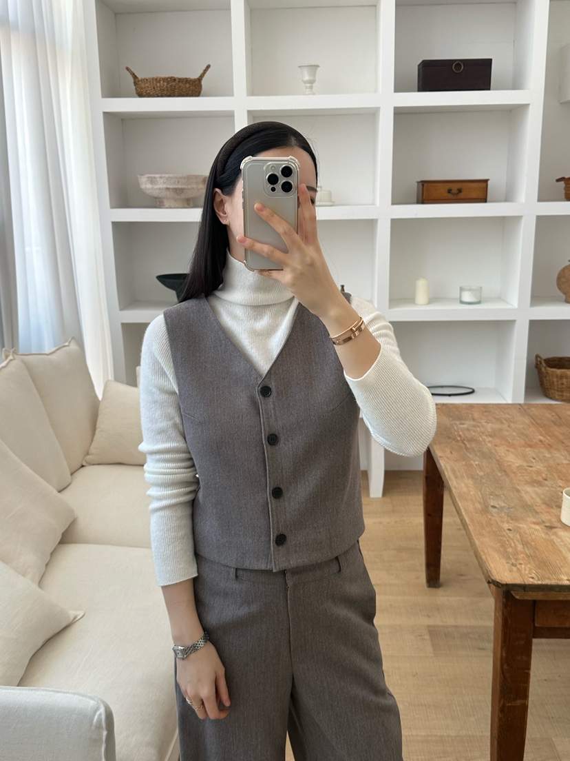 LE VASE韓國直郵㊣女裝新品推薦休閑職業25秋冬真品時尚馬甲LE VASE馬甲