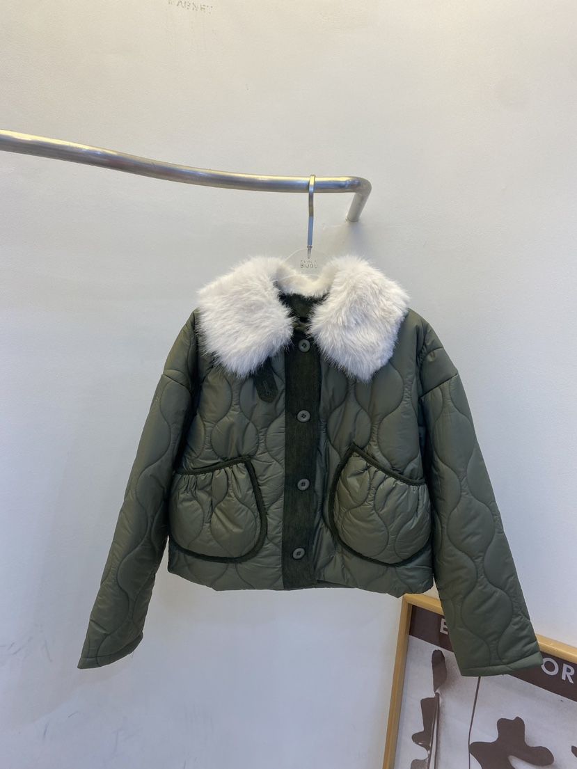 BLACK BIJOU東大門㊣實拍女裝新款推薦熱賣真品夾克皮草絎縫BLACK BIJOU夾克