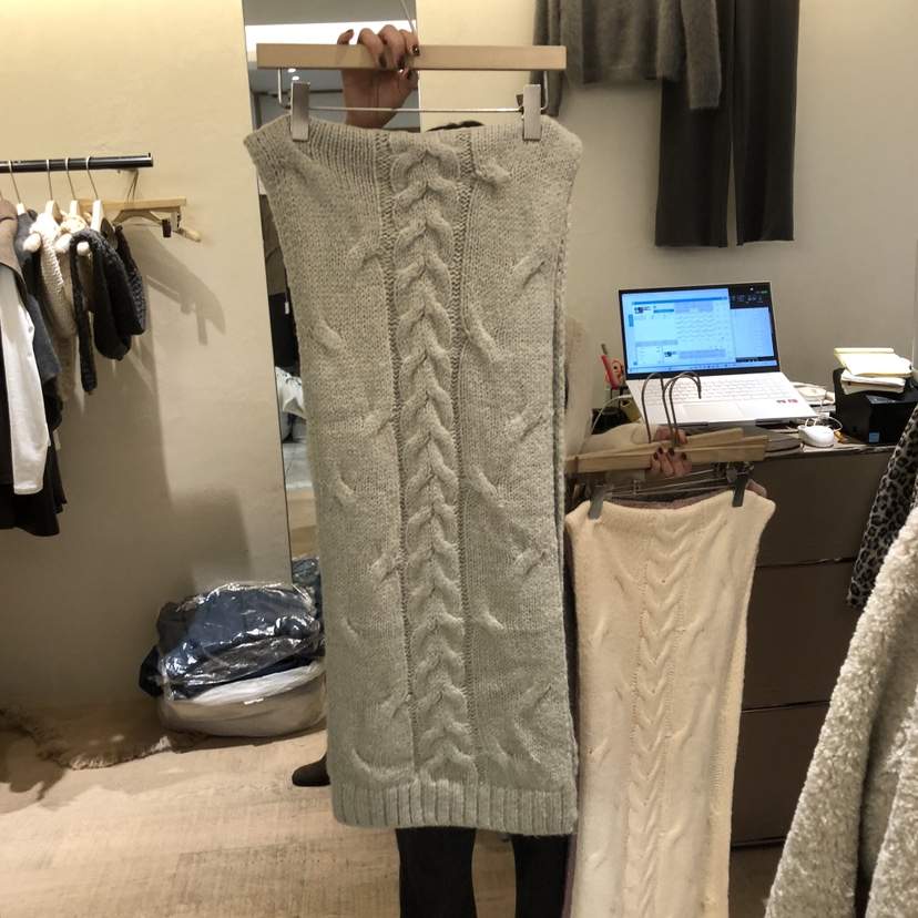 W AND J東大門㊣代購女裝新款職業熱賣休閑真品人氣圍巾披肩W AND J圍巾/披肩