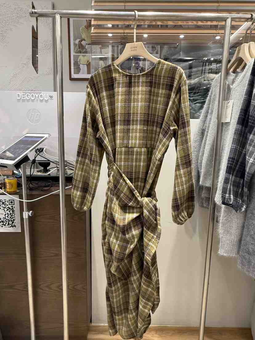 DE GO YOU東大門㊣代購女士新品人氣25秋冬時尚真品連衣裙DE GO YOU連衣裙