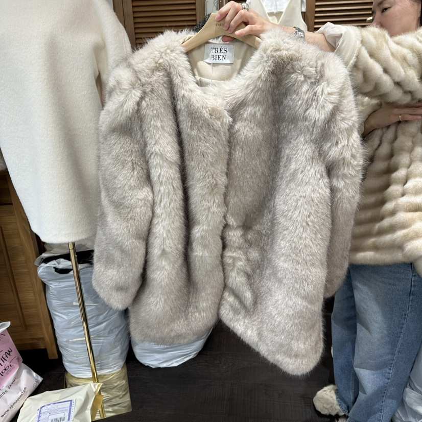 TRES BIEN韓國代購㊣女裝新款休閑職業真品人氣短款大衣狐貍TRES BIEN短款大衣