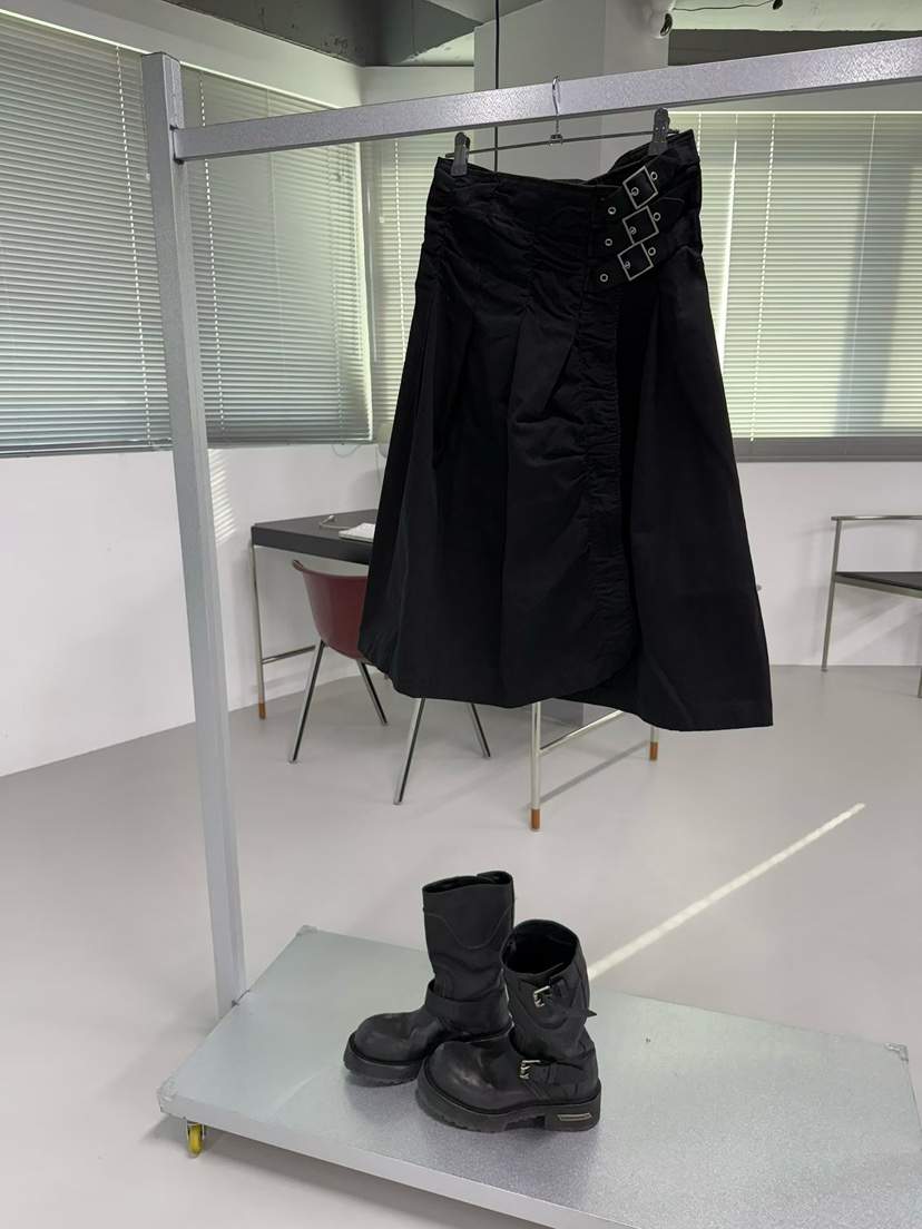 TUG東大門㊣直郵女裝新品真品推薦休閑職業半身裙中短裙系帶TUG半身裙/中短裙