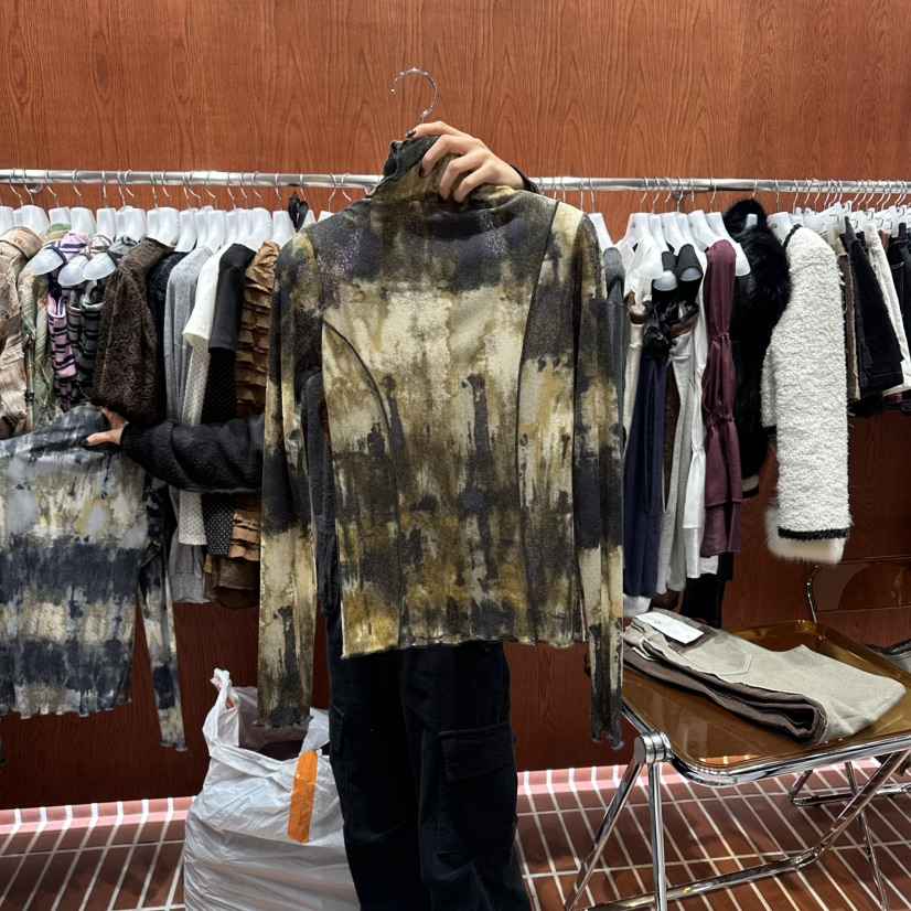 ILLO東大門㊣實拍女裝新款休閑職業熱賣人氣時尚推薦長袖T恤ILLO長袖T恤