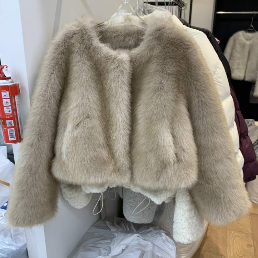 RIVEROOM東大門㊣直郵女士新品休閑推薦時尚真品短款大衣狐貍RIVEROOM短款大衣