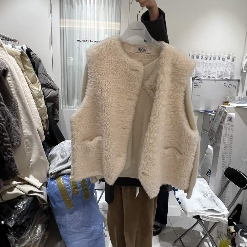 MONDAY TO SUNDAY韓國直郵㊣女裝新款職業馬甲不含內搭抓絨MONDAY TO SUNDAY馬甲