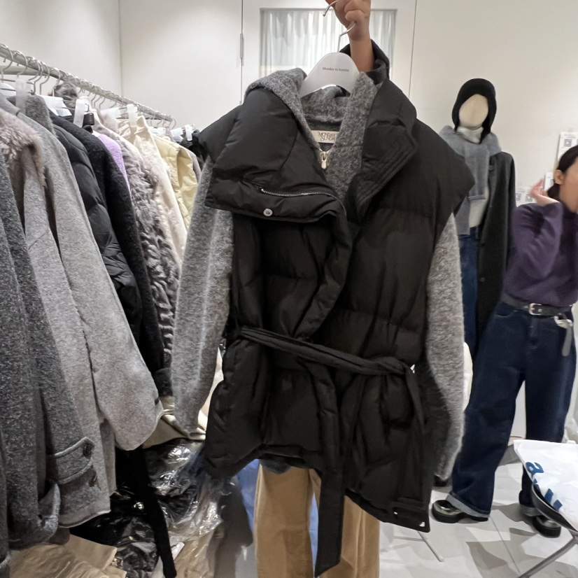 MONDAY TO SUNDAY東大門㊣直郵女士新款真品馬甲不含內搭填充絨MONDAY TO SUNDAY馬甲