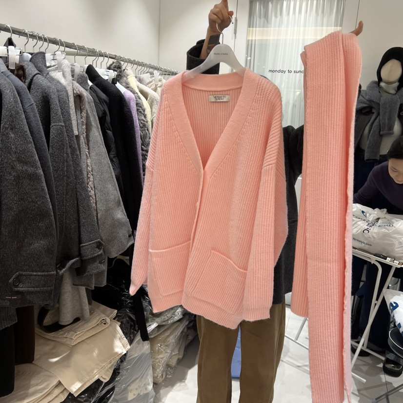 MONDAY TO SUNDAY東大門㊣代購女裝新款休閑熱賣時尚套裝MONDAY TO SUNDAY套裝