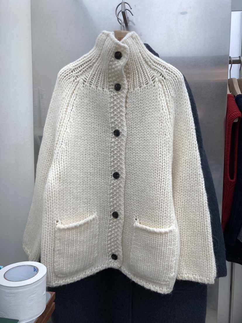 CURVY東大門㊣代購女士新品時尚熱賣人氣推薦針織衫羊毛開衫CURVY針織衫