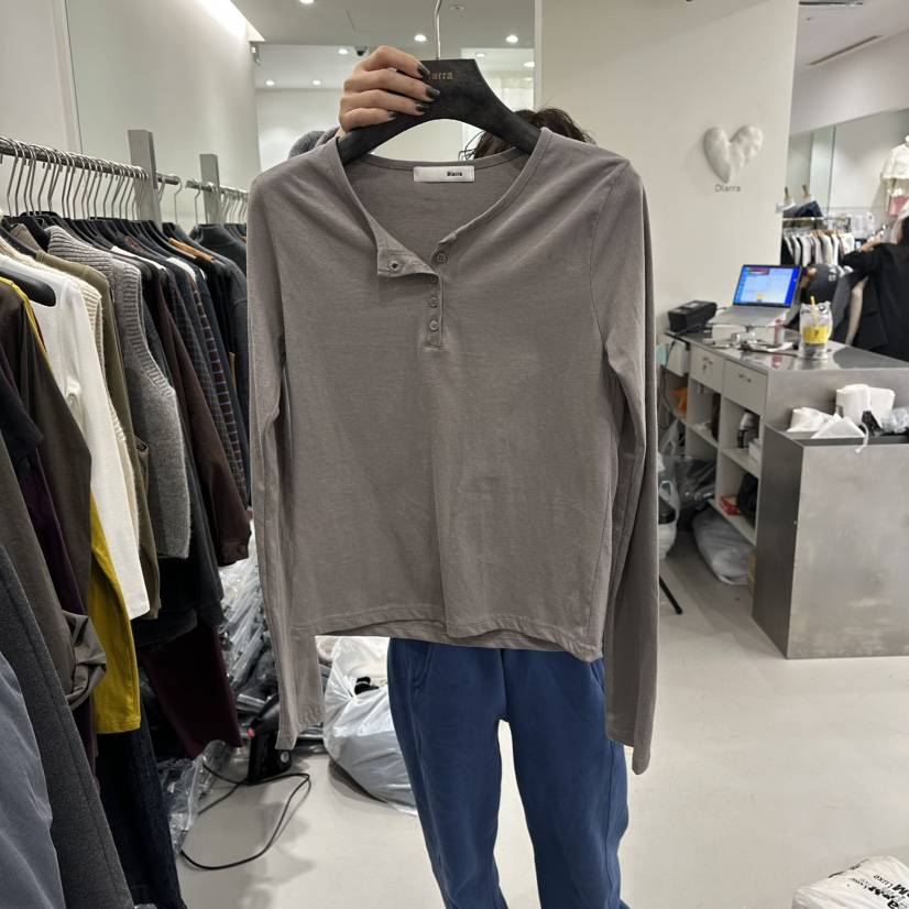 DIARRA東大門㊣代購女裝新款25秋冬熱賣推薦時尚長袖T恤紐扣DIARRA長袖T恤