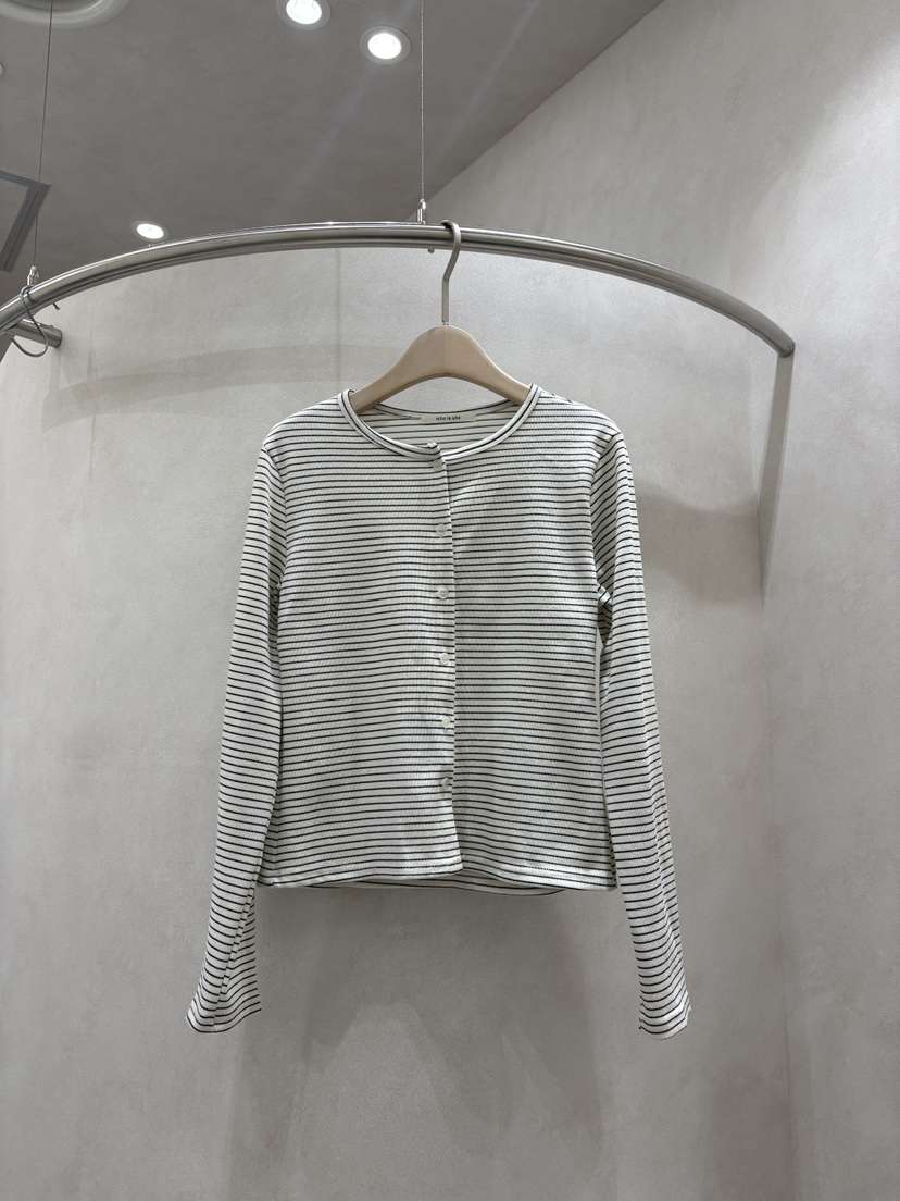 WHO IS SHE東大門㊣直郵女士新品時尚真品休閑熱賣套裝套裝WHO IS SHE套裝