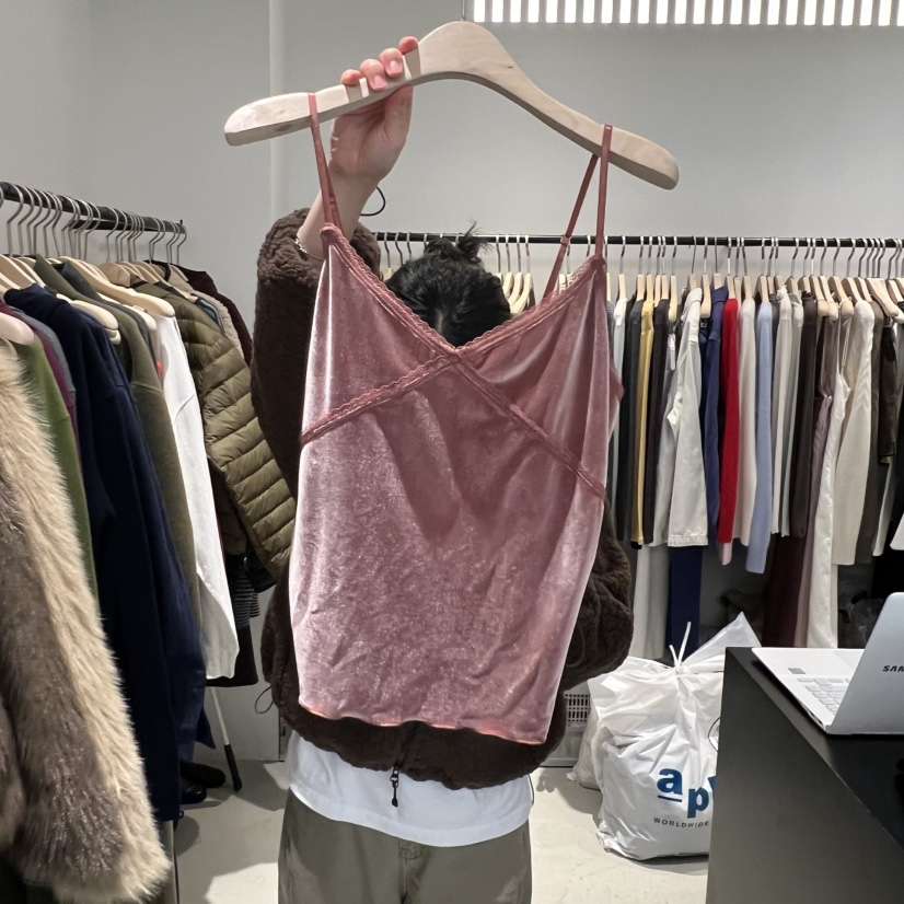 PLATE東大門㊣直郵女士新品25秋冬熱賣推薦真品吊帶背心絲絨PLATE吊帶/背心