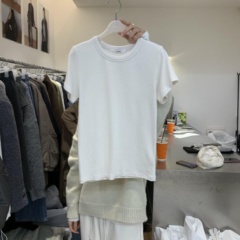 THERE東大門㊣直郵女士新品時尚熱賣推薦真品人氣25秋冬T恤兔子THERET恤