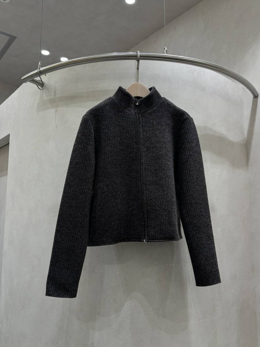 WHO IS SHE韓國直郵㊣女裝新品熱賣推薦職業真品針織衫拉鏈WHO IS SHE針織衫