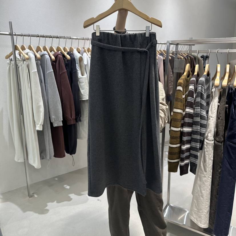 OVU韓國直郵㊣女士新品時尚推薦25秋冬熱賣人氣休閑長裙含腰帶OVU長裙