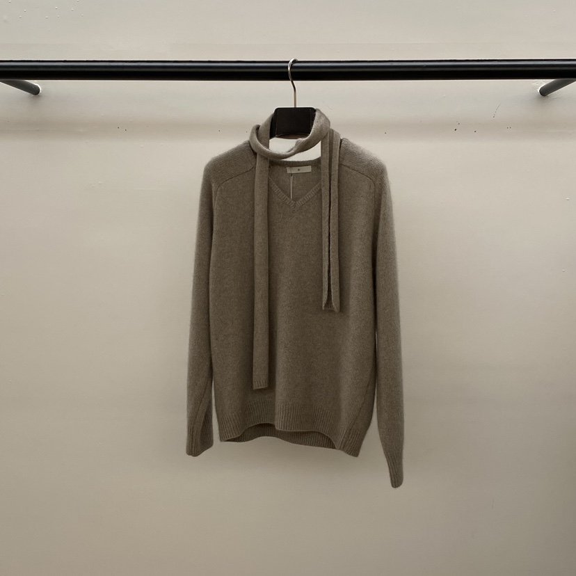 ID東大門㊣直郵女士新款休閑推薦時尚職業熱賣針織衫浣熊圍巾ID針織衫