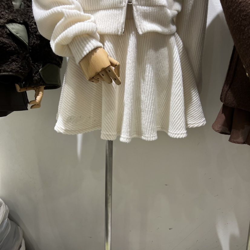 TYCHE東大門㊣實拍女士新品職業真品時尚人氣推薦休閑25秋冬短裙TYCHE短裙