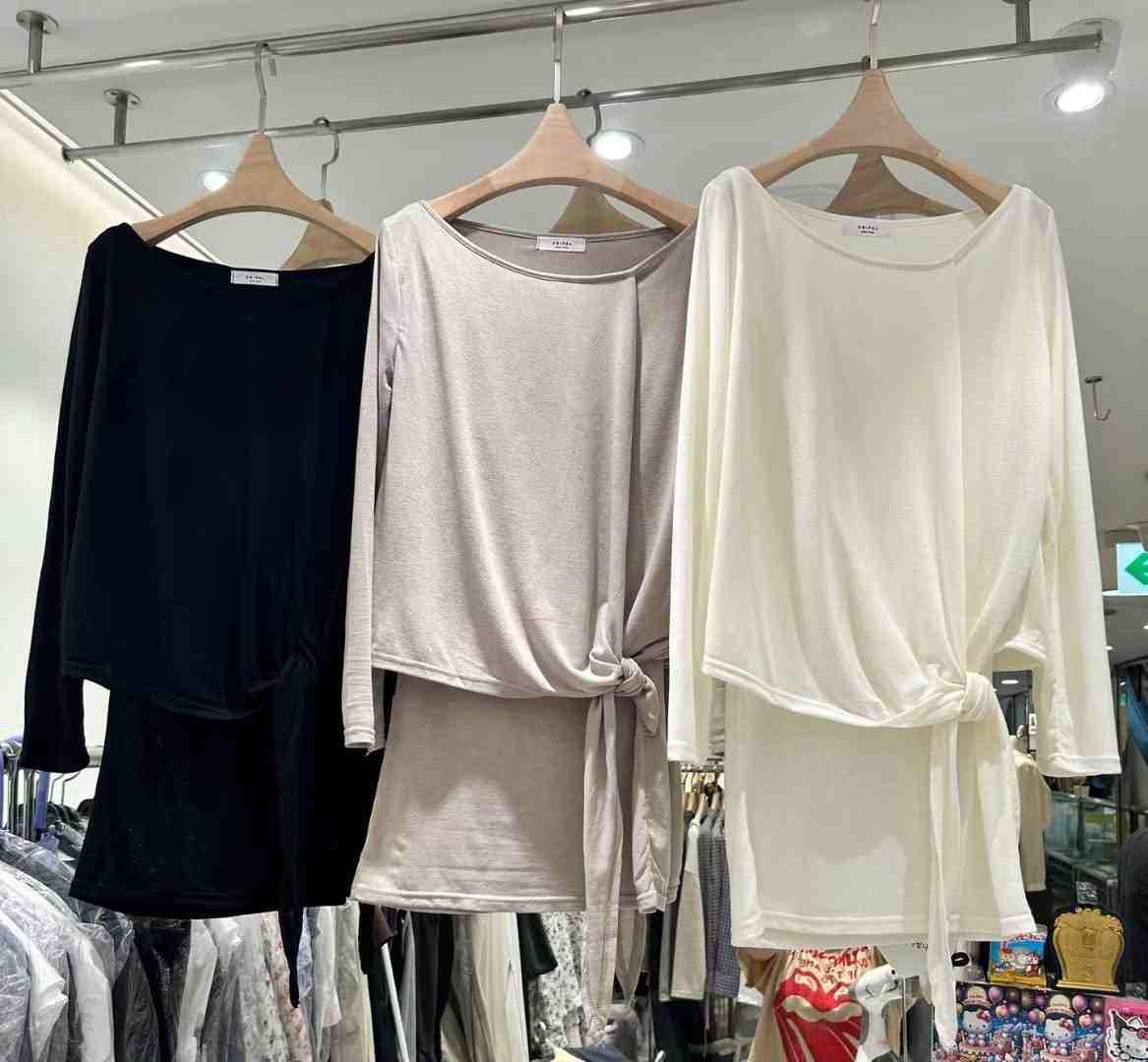 UGIPAL東大門㊣實拍女士新品推薦人氣時尚熱賣真品25秋冬長袖T恤UGIPAL長袖T恤