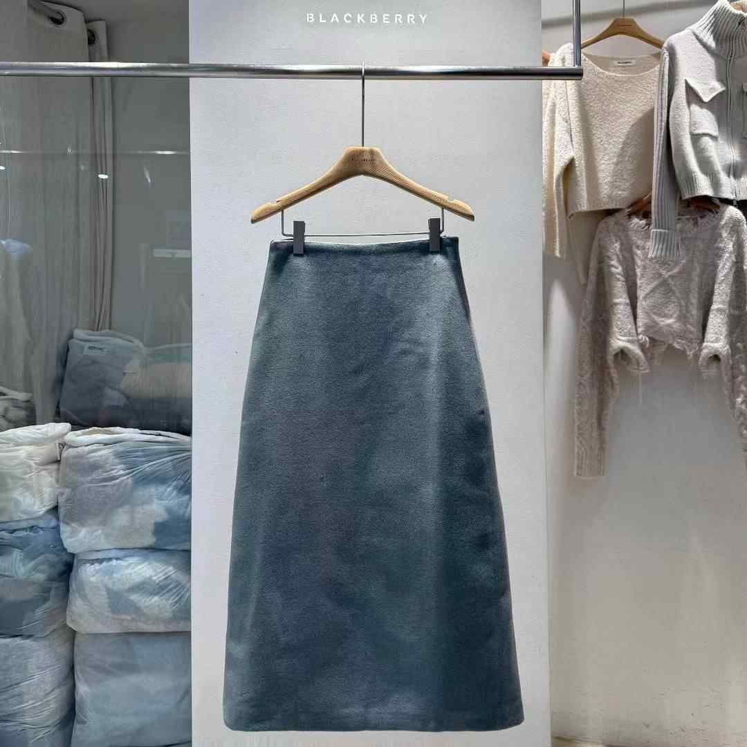 BLACKBERRY東大門㊣實拍女裝新品時尚真品人氣職業25秋冬長裙BLACKBERRY長裙