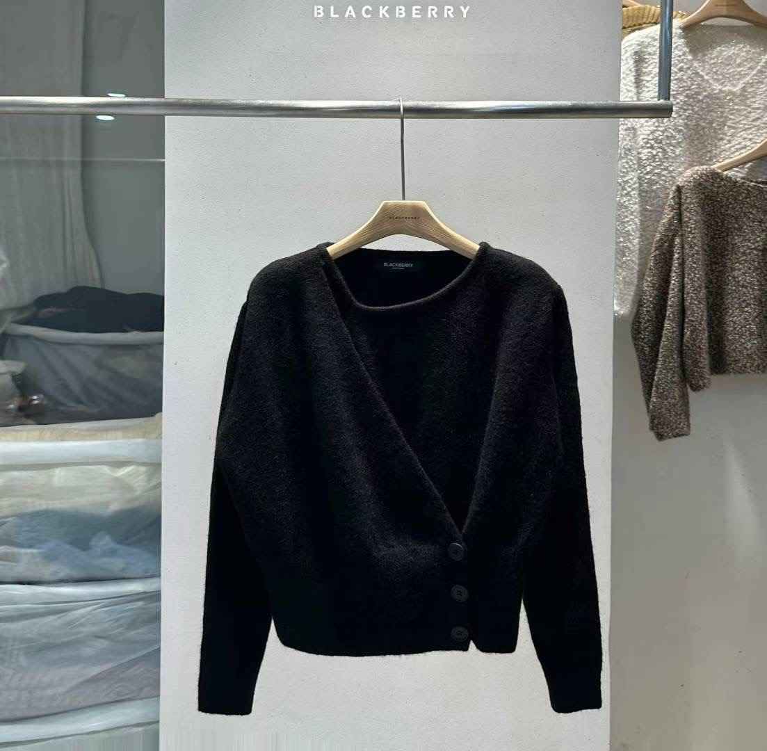 BLACKBERRY東大門㊣直郵女士新品真品人氣25秋冬職業針織衫BLACKBERRY針織衫