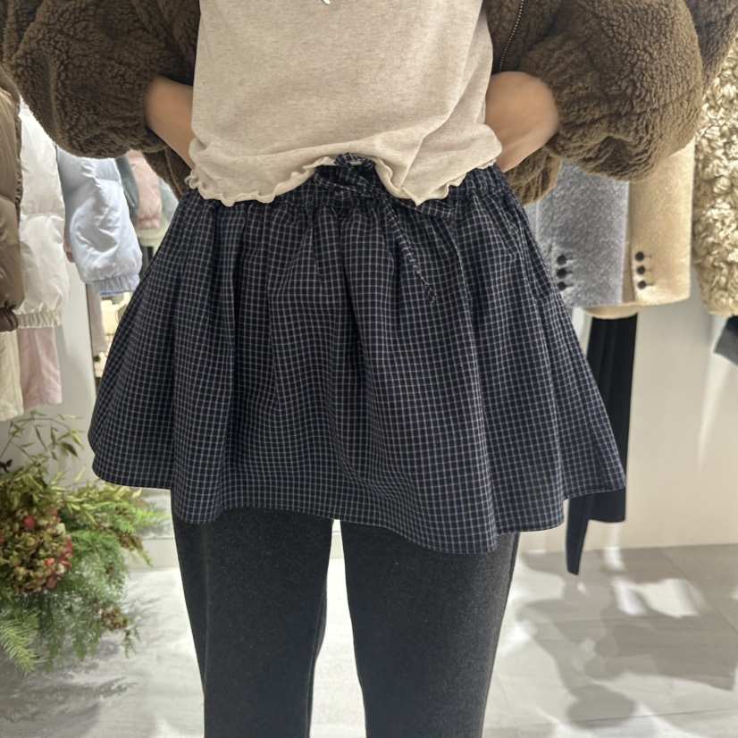 LOW MOMENT東大門㊣直郵女士新品人氣職業推薦熱賣休閑短裙LOW MOMENT短裙