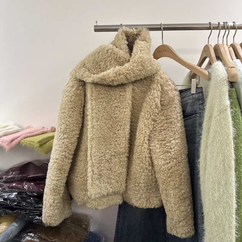 NAVE東大門㊣直郵女士新款熱賣職業人氣時尚推薦夾克含圍巾NAVE夾克