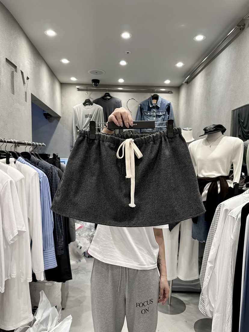 CELEBRITY-A東大門㊣實拍女裝新款休閑25秋冬時尚推薦短裙CELEBRITY-A短裙