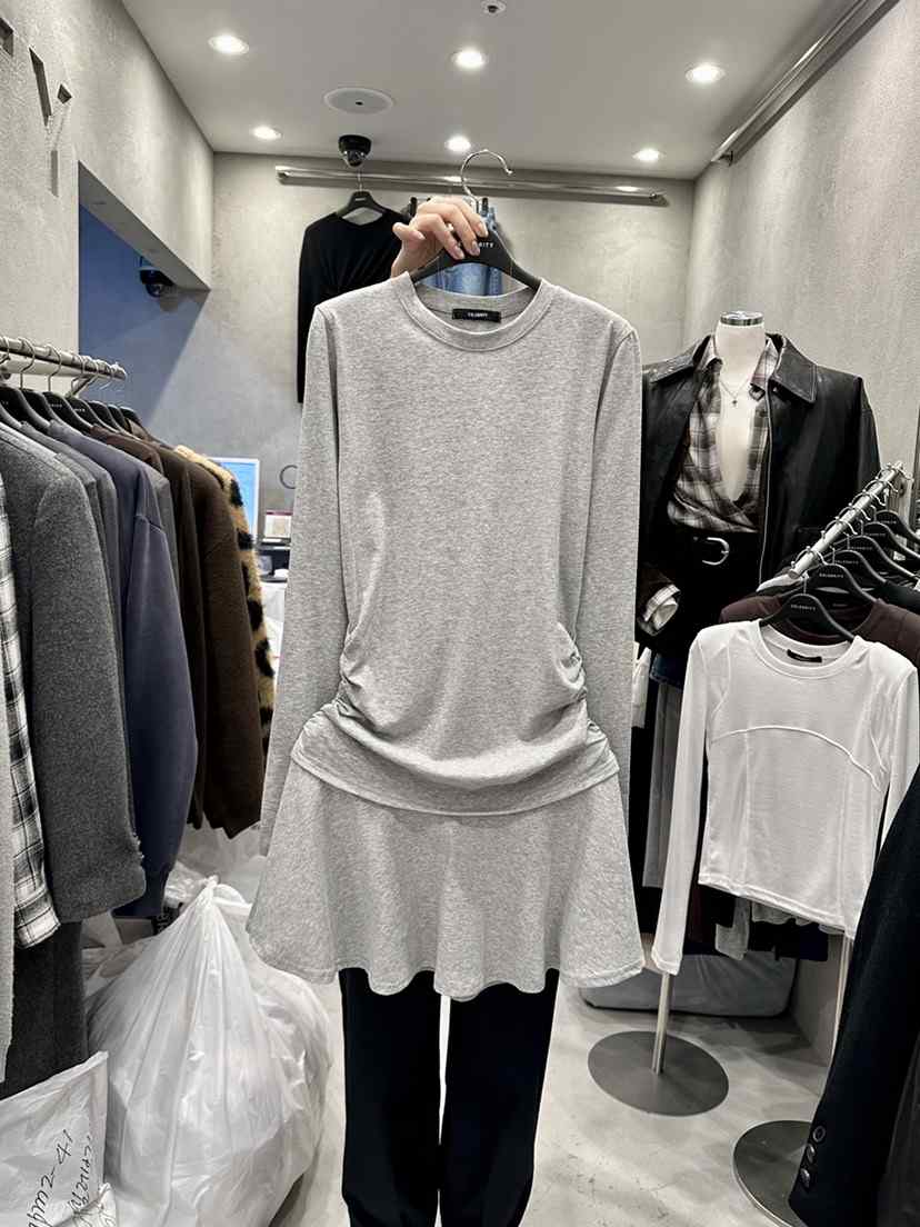 CELEBRITY-A東大門㊣代購女士新款休閑25秋冬時尚連衣裙褶皺CELEBRITY-A連衣裙