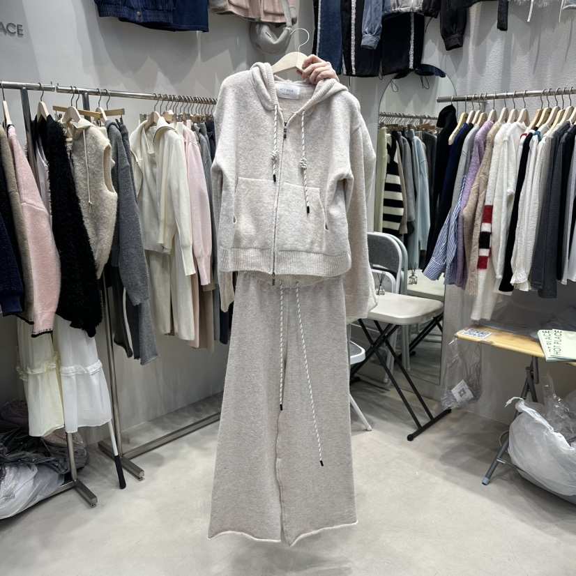 HOT PLACE東大門㊣實拍女士新款時尚25秋冬休閑套裝兩件套HOT PLACE_ISSUE/DREAM GIRIS套裝