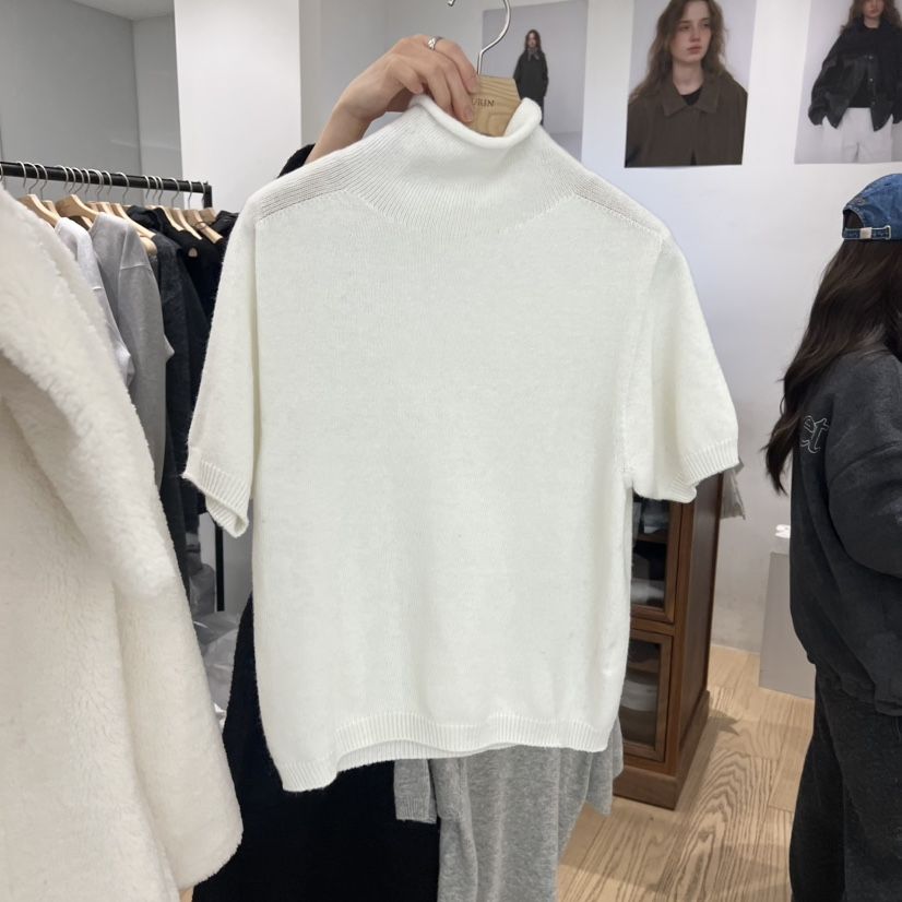 OURIN東大門㊣直郵女士新款人氣休閑熱賣職業時尚推薦25秋冬T恤OURINT恤