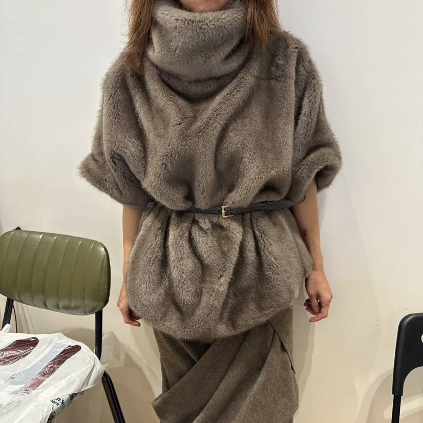 VAN NZILL韓國直郵㊣女裝新款推薦時尚熱賣短款大衣不含腰帶VAN NZILL短款大衣