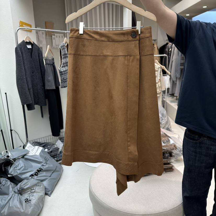 HUMMING BIRD東大門㊣實拍女士新品職業休閑半身裙中短裙麂皮HUMMING BIRD半身裙/中短裙