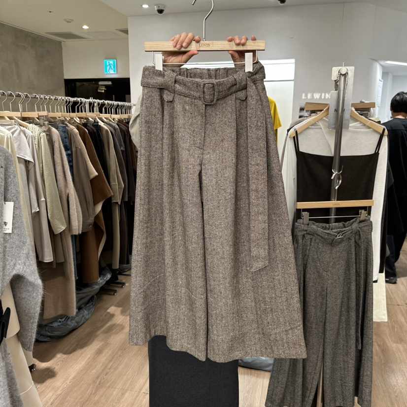 LEWIN東大門㊣直郵女裝新品職業時尚休閑褲人字紋含腰帶闊腿褲LEWIN休閑褲