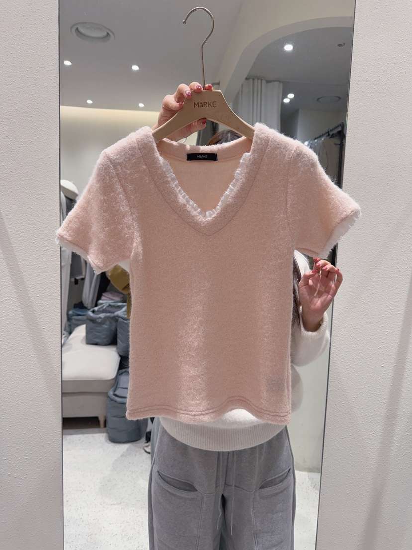 MARKE-P東大門㊣代購女裝新款時尚熱賣人氣25秋冬T恤毛皮蕾絲MARKE-PT恤