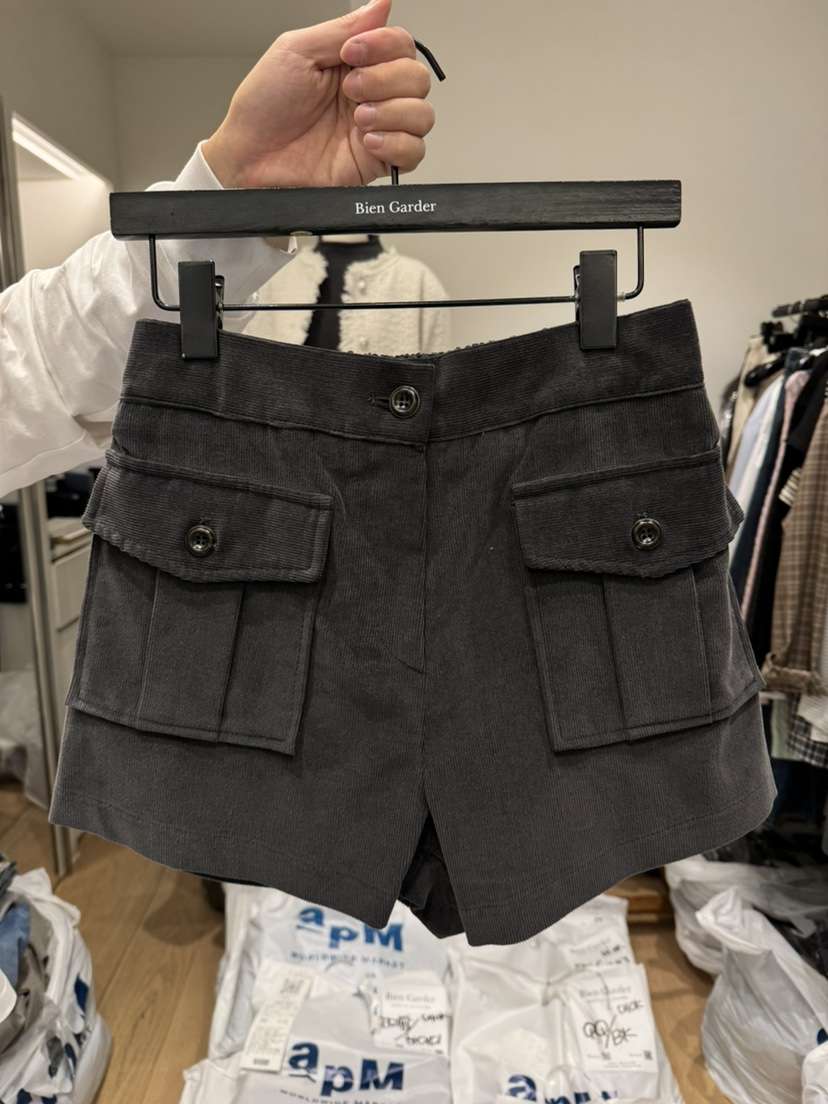 BIEN GARDER韓國代購㊣女士新款25秋冬時尚短褲燈芯絨口袋BIEN GARDER短褲