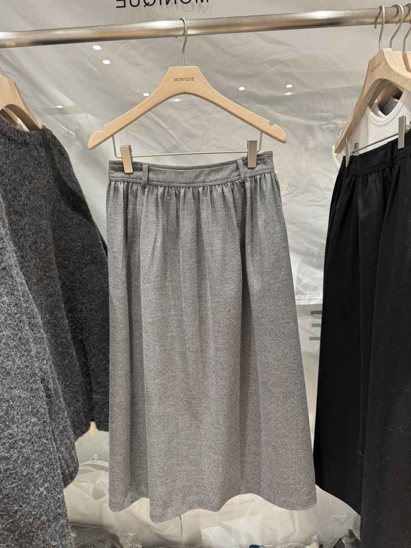 MONIQUE東大門㊣代購女裝新款時尚職業半身裙中短裙羊毛褶皺MONIQUE半身裙/中短裙