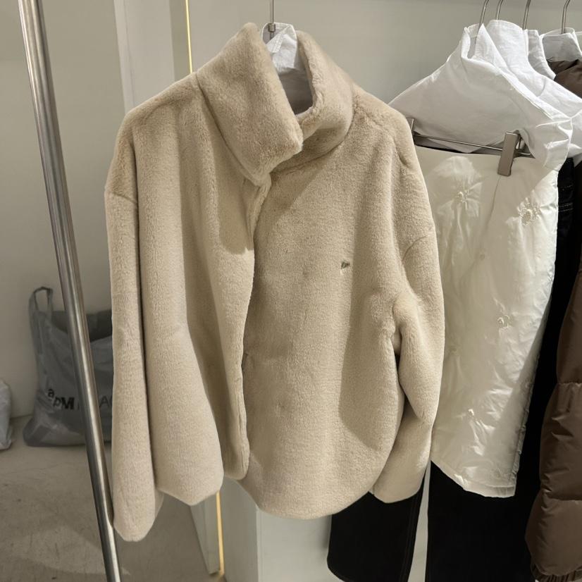 LOVE YOU SO MUCH/MORE THAN YESTERDAY韓國直郵㊣女士新款職業短款大衣毛皮LYSM/MORE THAN YESTERDAY短款大衣