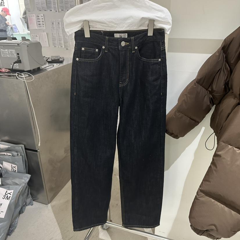 LOVE YOU SO MUCH/MORE THAN YESTERDAY東大門㊣直郵女士新款職業牛仔褲LYSM/MORE THAN YESTERDAY牛仔褲