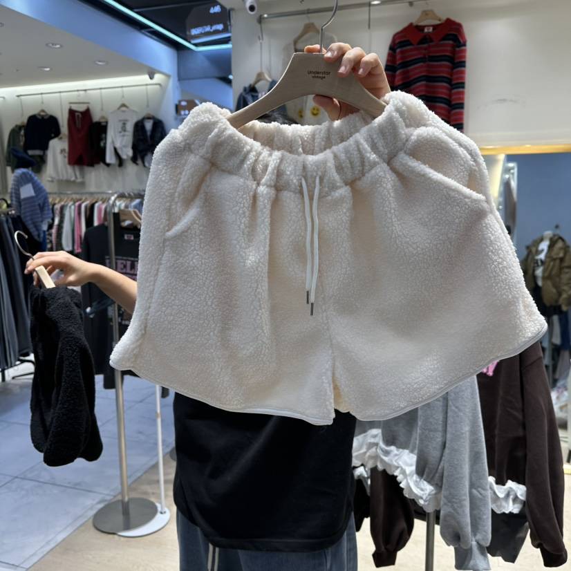 UNDERSTAR_VINTAGE東大門㊣代購女士新款25秋冬熱賣短褲抓絨UNDERSTAR_VINTAGE短褲