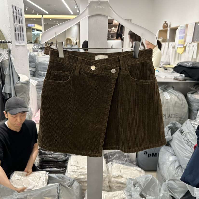 HELVETICA東大門㊣實拍女裝新款休閑推薦人氣熱賣短裙燈芯絨HELVETICA短裙