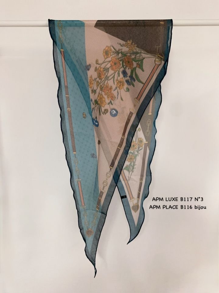 N3韓國直郵㊣女士新款職業熱賣時尚人氣休閑25秋冬圍巾披肩N3圍巾/披肩