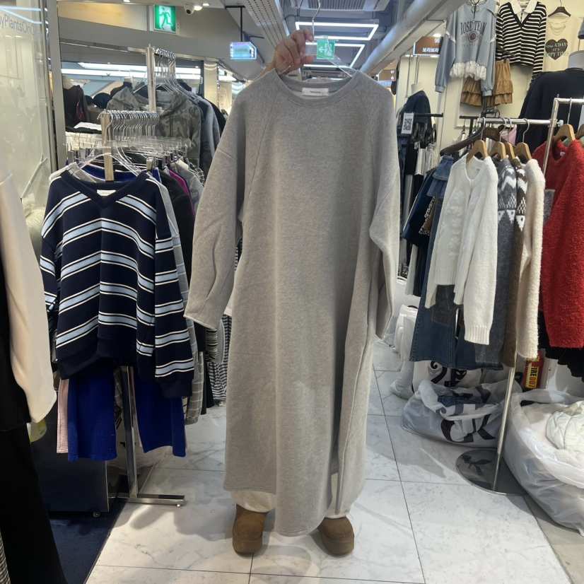 PLANTS ON GRAY韓國直郵㊣女士新品推薦時尚連衣裙加絨長款PLANTS ON GRAY連衣裙