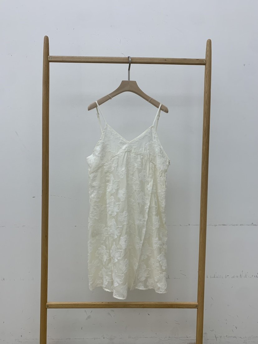 B_GARDER東大門㊣直郵女士新款職業熱賣推薦休閑人氣連衣裙B.GARDER連衣裙