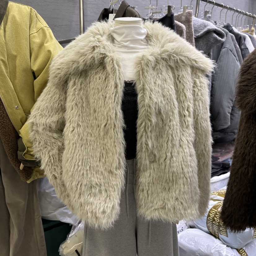 UOOV東大門㊣代購女士新款休閑熱賣推薦短款大衣泰迪熊皮草UOOV短款大衣