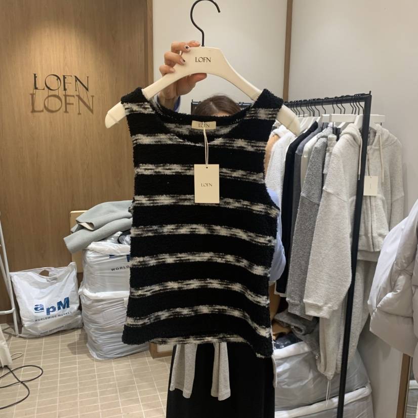 LOFN韓國直郵㊣女裝新品時尚25秋冬職業休閑人氣熱賣吊帶背心LOFN吊帶/背心